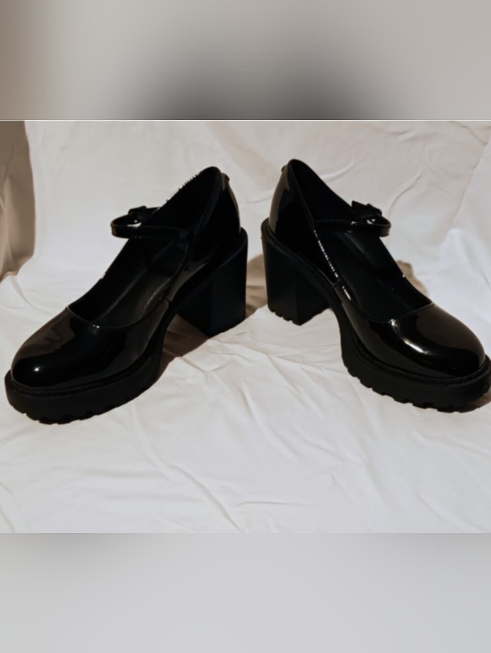 🍈 Steve Madden Shiny Black Mary Jane Heels – Size 7.5 - Picture 6 of 12